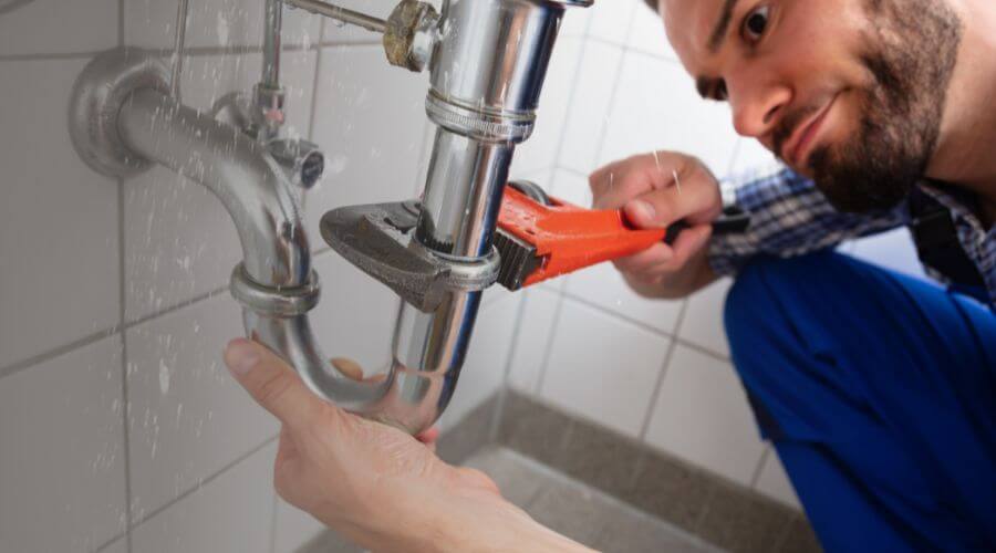Professional same day plumber services in Bay Minette, AL